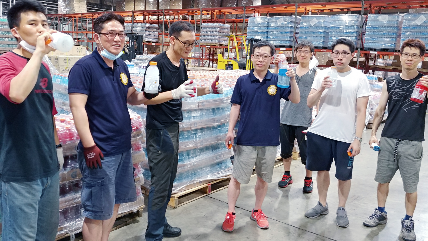 Associates at the Korea Distribution Center take a break to cool down from record temperatures gripping the entire peninsula.
