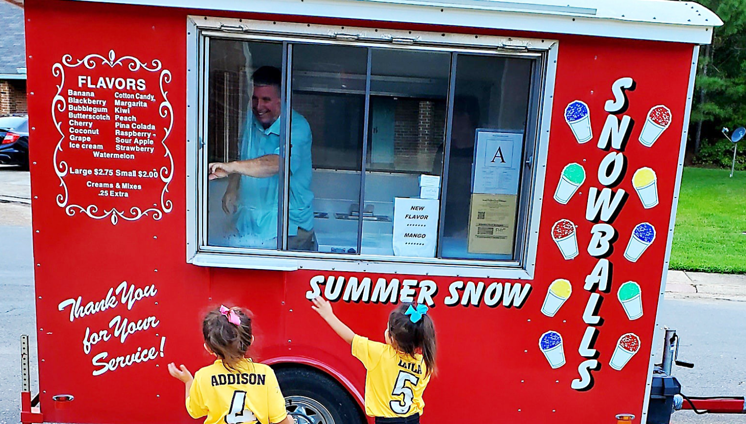 Ronnie Lewing's trailer of snow cone delights has become a fixture at Fort Polk, La.