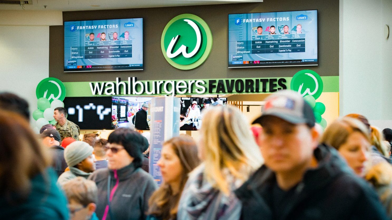 JMP_Wahlburger Grand Opening@Exchange KMC-4