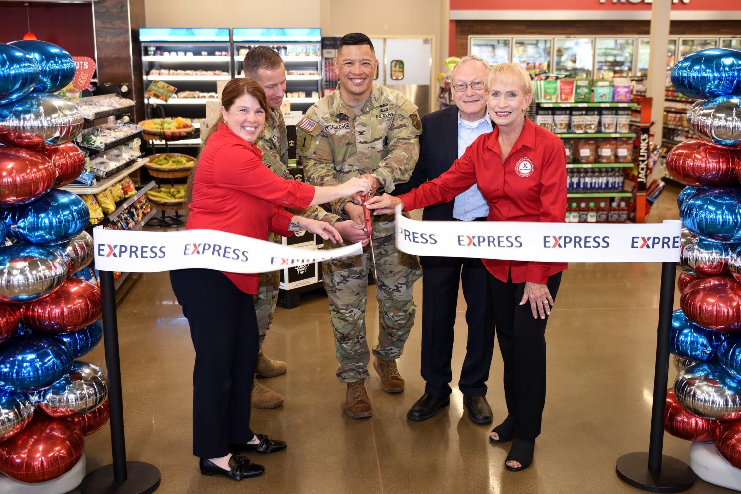 <b>From left: Fort Eustis Express manager Lisa Usselman
733rd Mission Support Group Command Sgt. Maj. Jared Matthews
733rd Mission Support Group Commander Col. Frankie Cochiaosue 
733rd Mission Support Group Deputy Commander Keith Morrow a
Joint Base Langley-Eustis Exchange General Manager Katy Litterer
