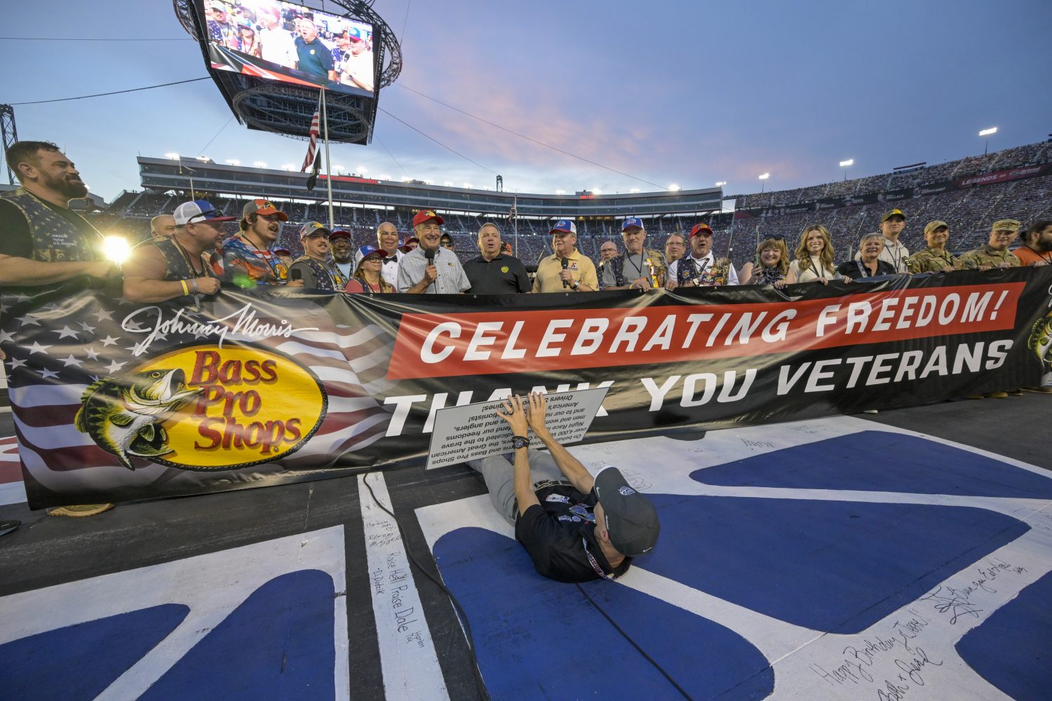 NASCAR Cup Series Bass Pro Shops Night Race